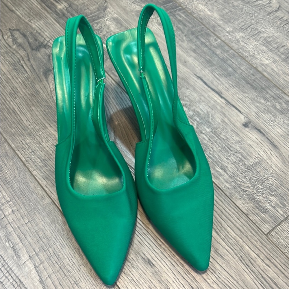 Elegant Green Slingback Heels